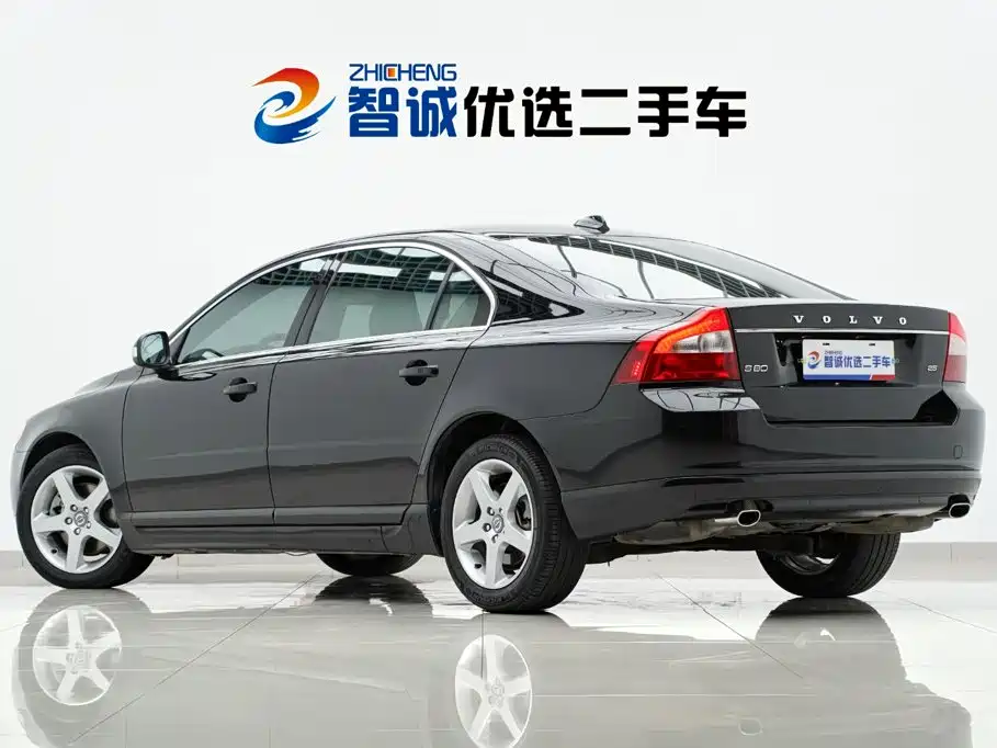 Volvo S80L 2009 — фото 35