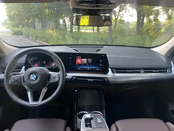 BMW X2 2025