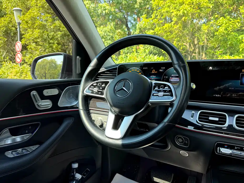 Mercedes-Benz GLE 2021 — фото 14