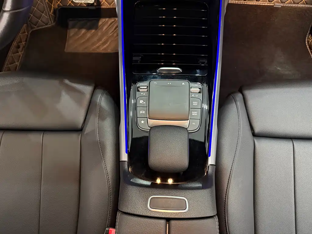 Mercedes-Benz GLB 2022 — фото 15