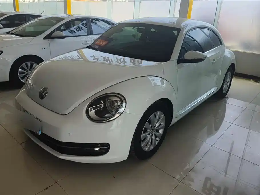 Volkswagen Beetle 2015 — фото 1