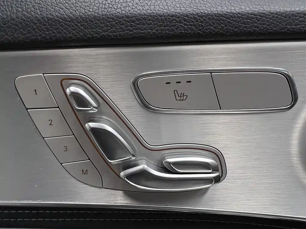 Mercedes-Benz C-Class 2016 — фото 38