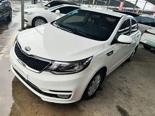 Kia K2 2015