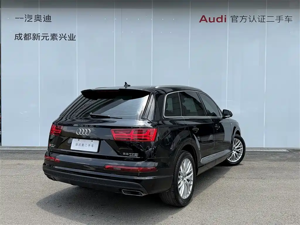 Audi Q7 2018 — фото 4