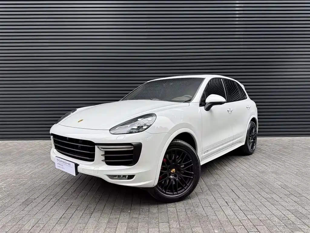 Porsche Cayenne 2016
