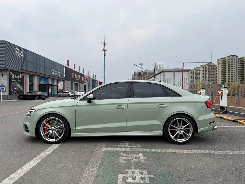 Audi A3 2020 — фото 4