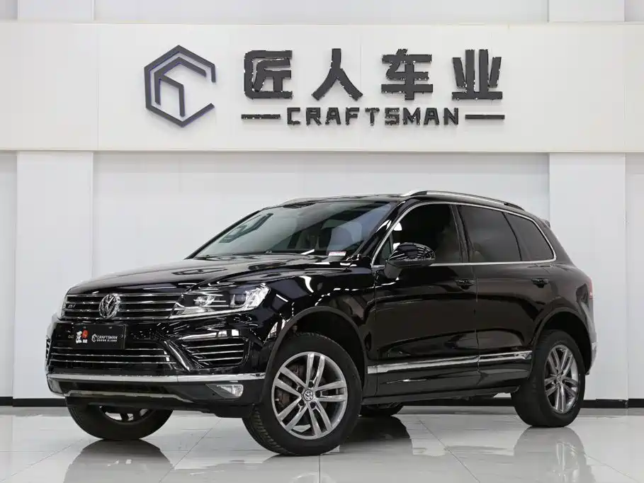 Volkswagen Touareg 2019 — фото 1