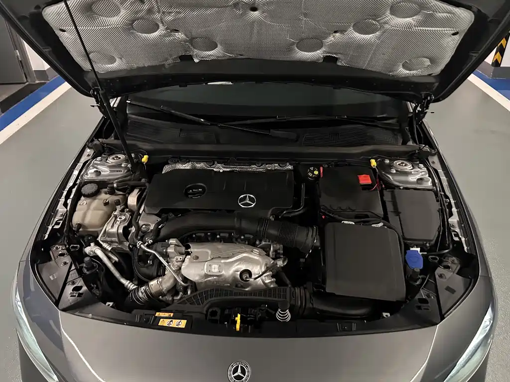 Mercedes-Benz A-Class 2021 — фото 16