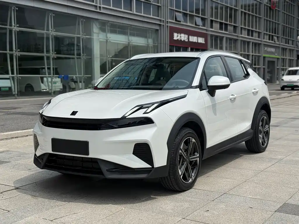 Lynk & Co 06 EM-P 2026
