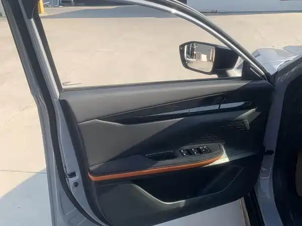 Changan UNI-V 2023