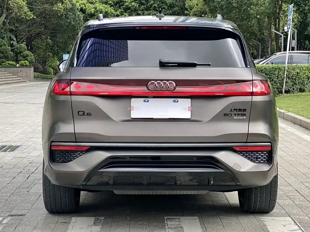Audi Q6 2023 — фото 4