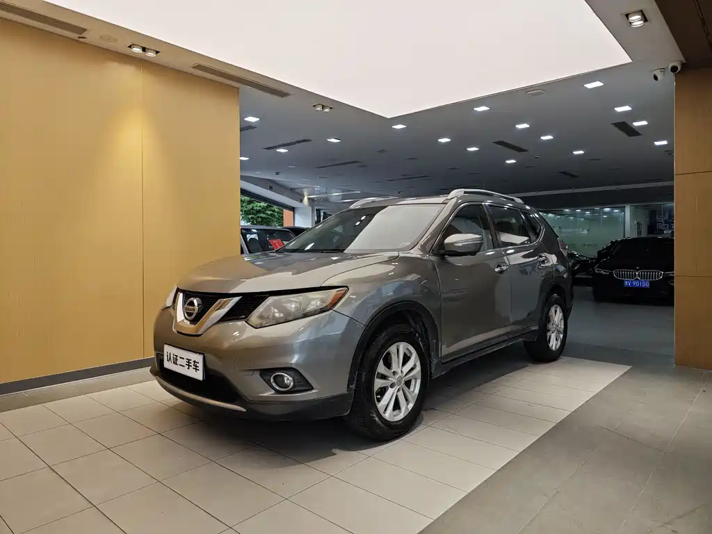 Nissan X-Trail 2014 — фото 1