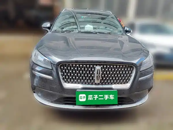 Lincoln Corsair 2021