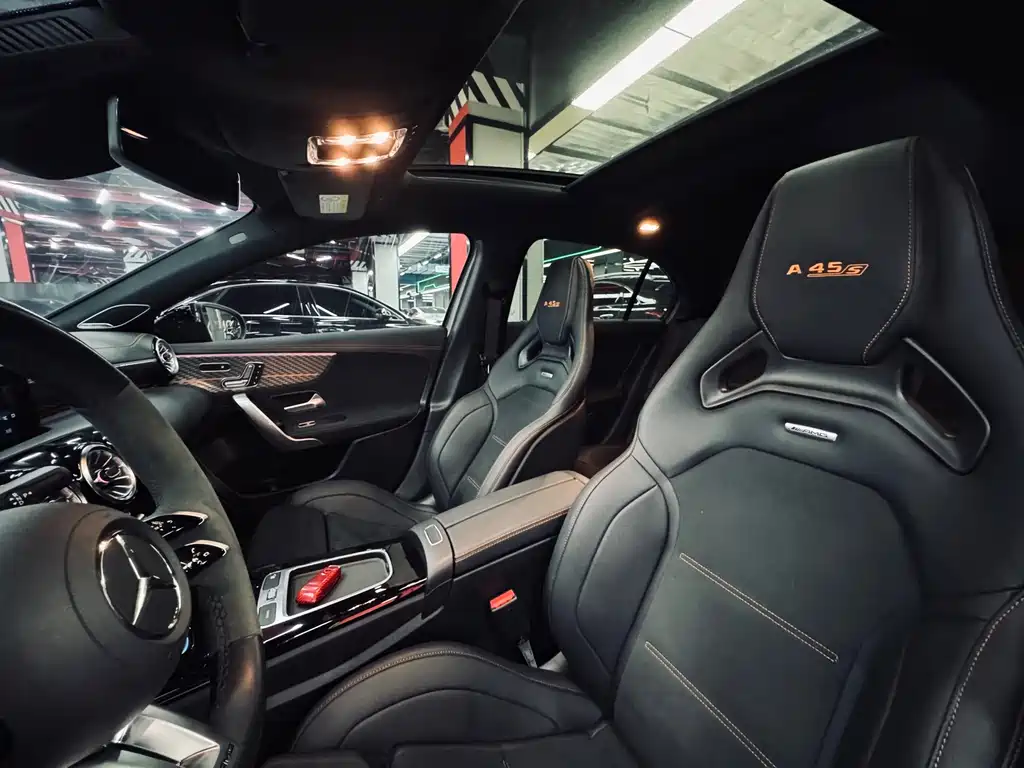 Mercedes-Benz A-Class AMG 2024 — фото 25