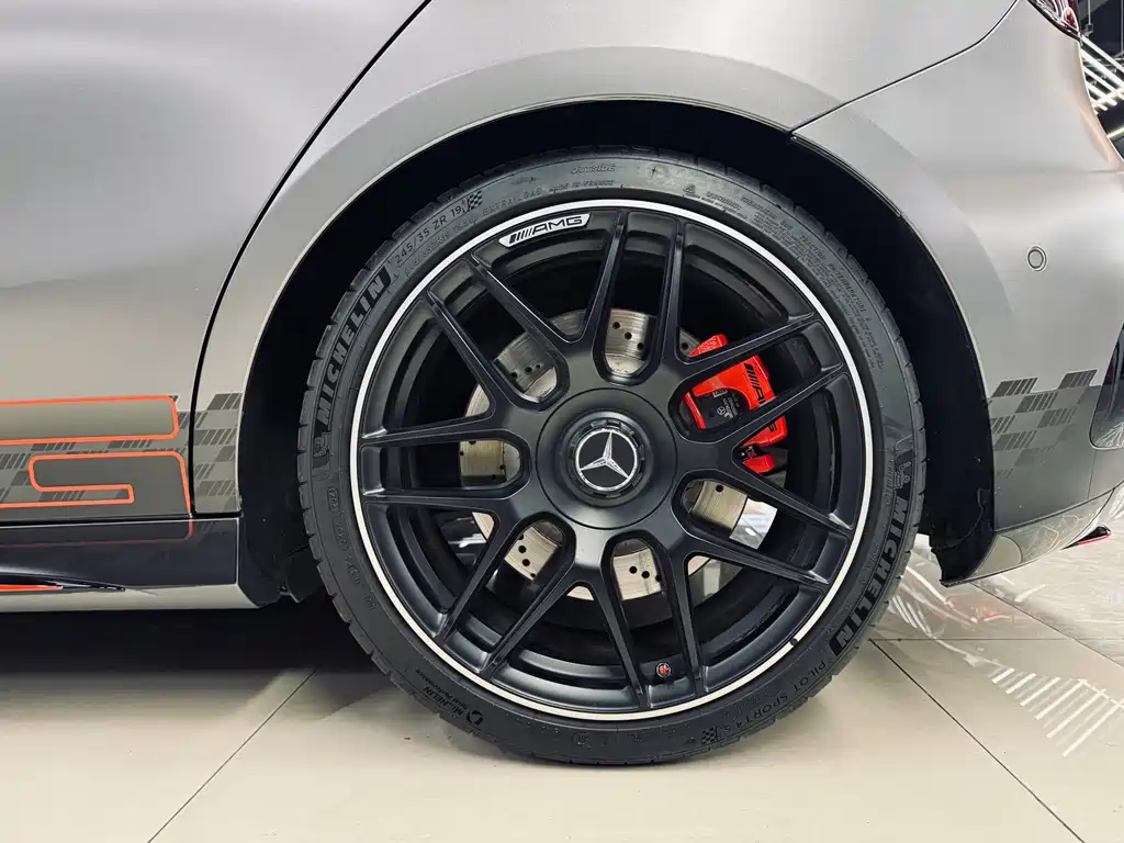 Mercedes-Benz A-Class AMG 2024 — фото 27