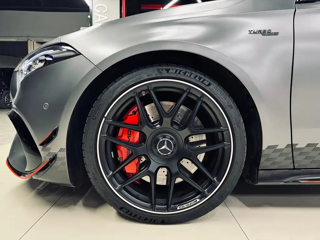 Mercedes-Benz A-Class AMG 2024 — фото 14