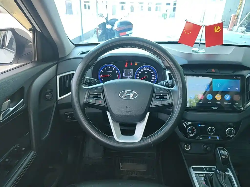 Hyundai ix25 2019 — фото 11