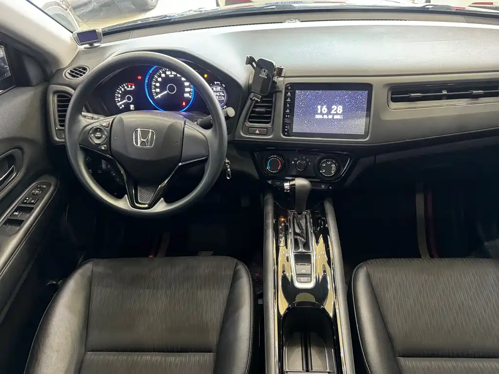 Honda Vezel 2020 — фото 12
