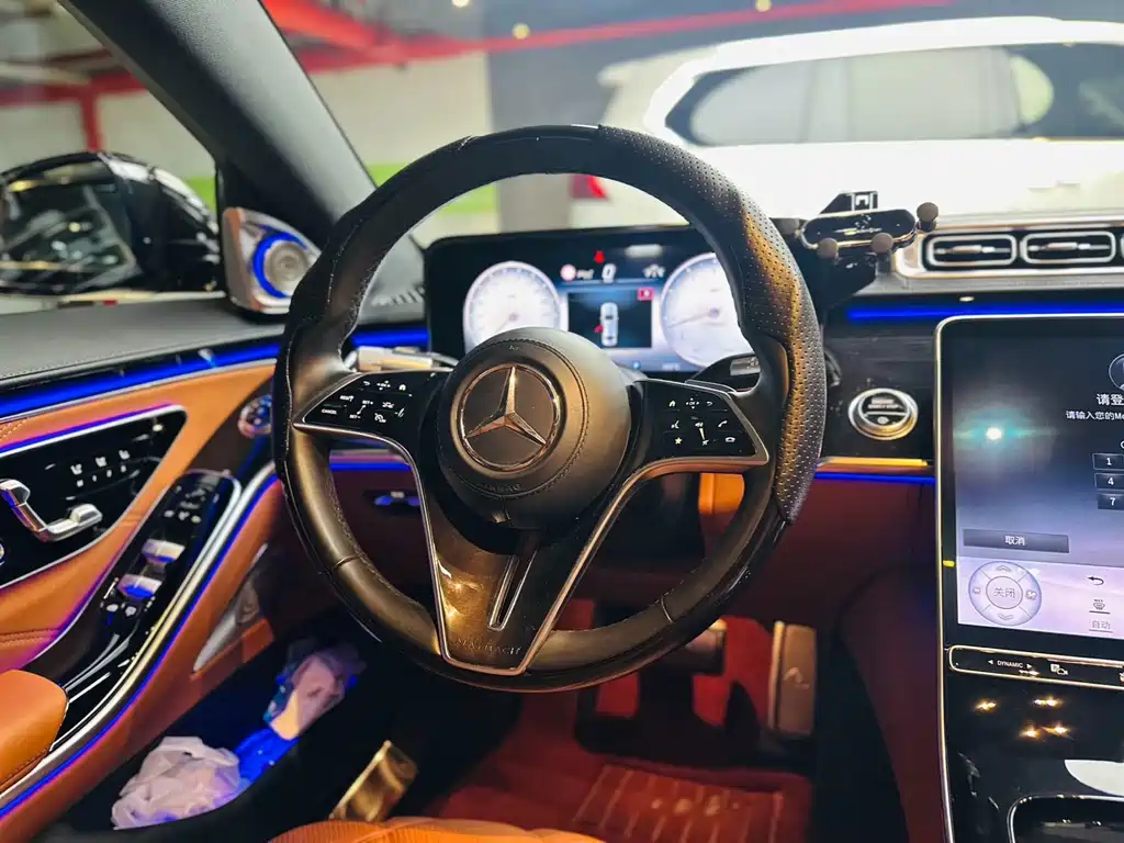 Mercedes-Benz Maybach S-Class 2023