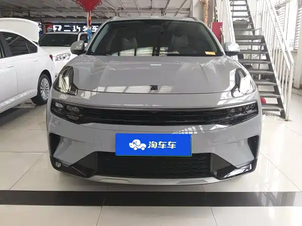 Lynk & Co 06 EM-P 2022