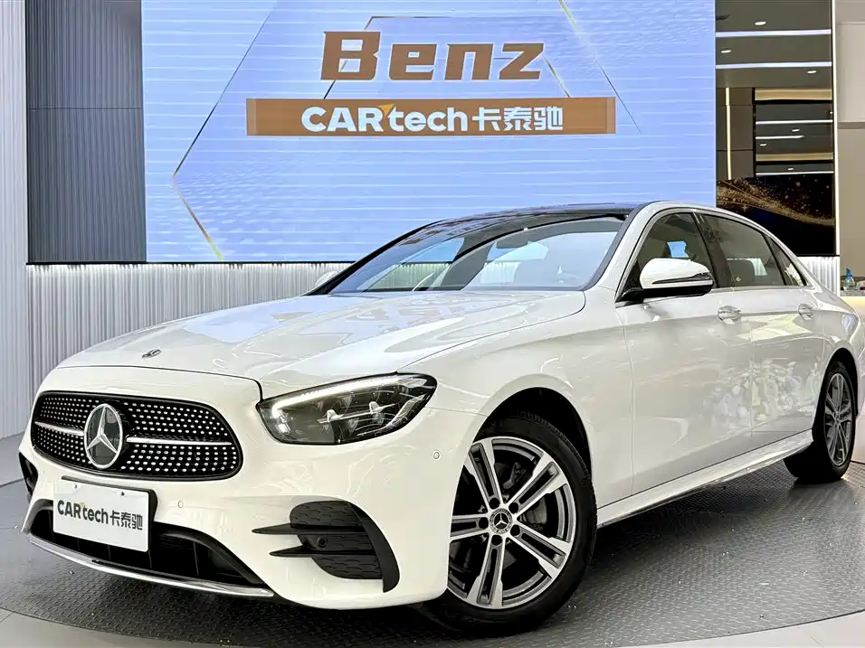 Mercedes-Benz E-Class 2022