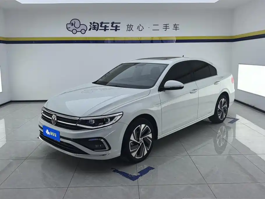 Volkswagen Bora 2023