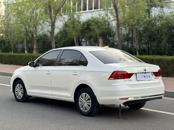 Volkswagen Santana 2022