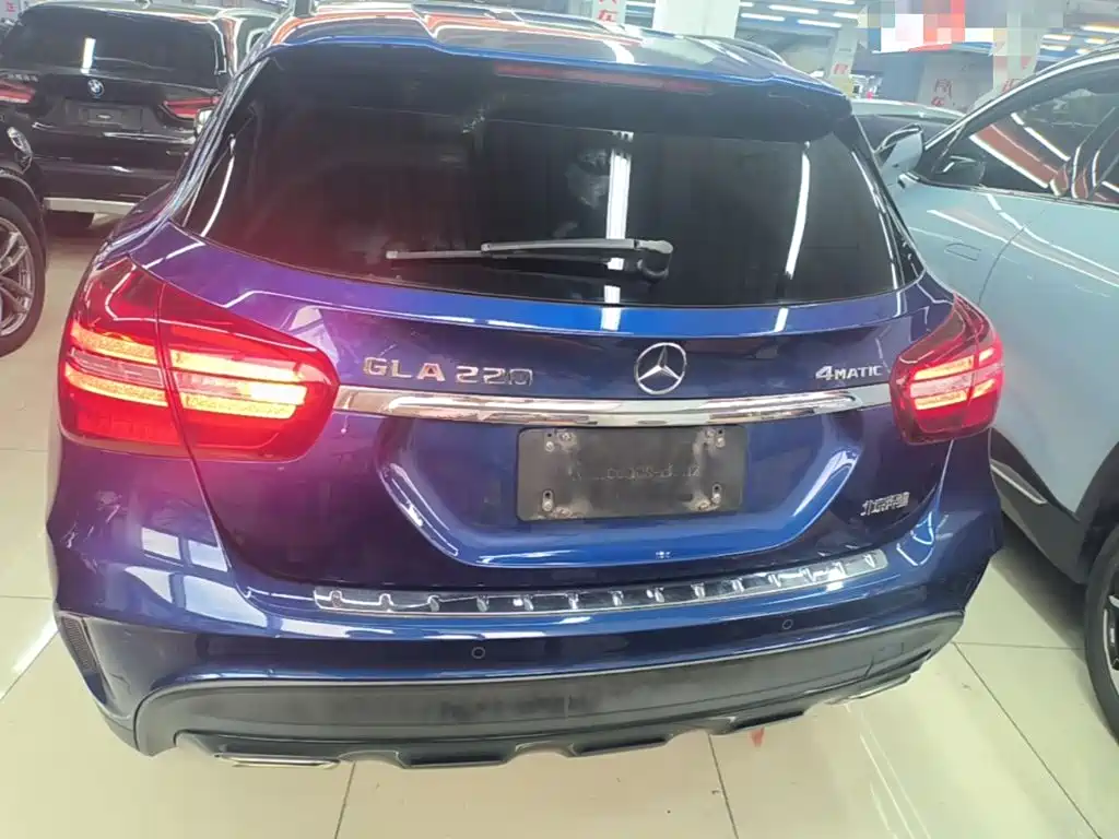 Mercedes-Benz GLA 2018 — фото 6