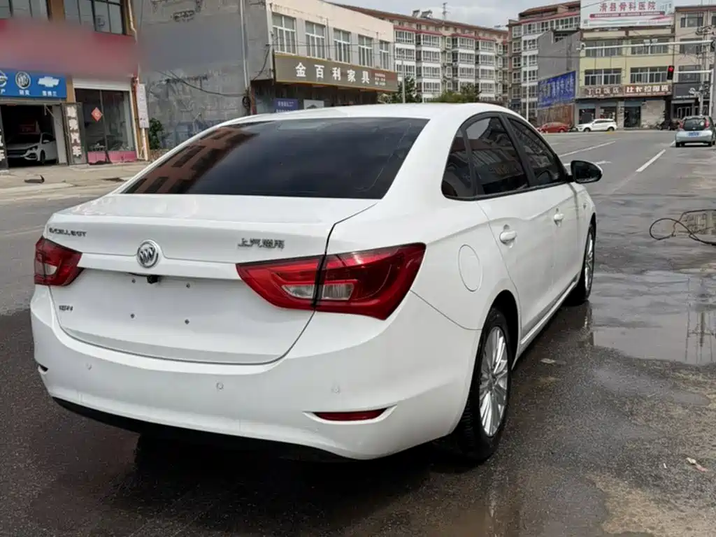 Buick Excelle 2016 — фото 14