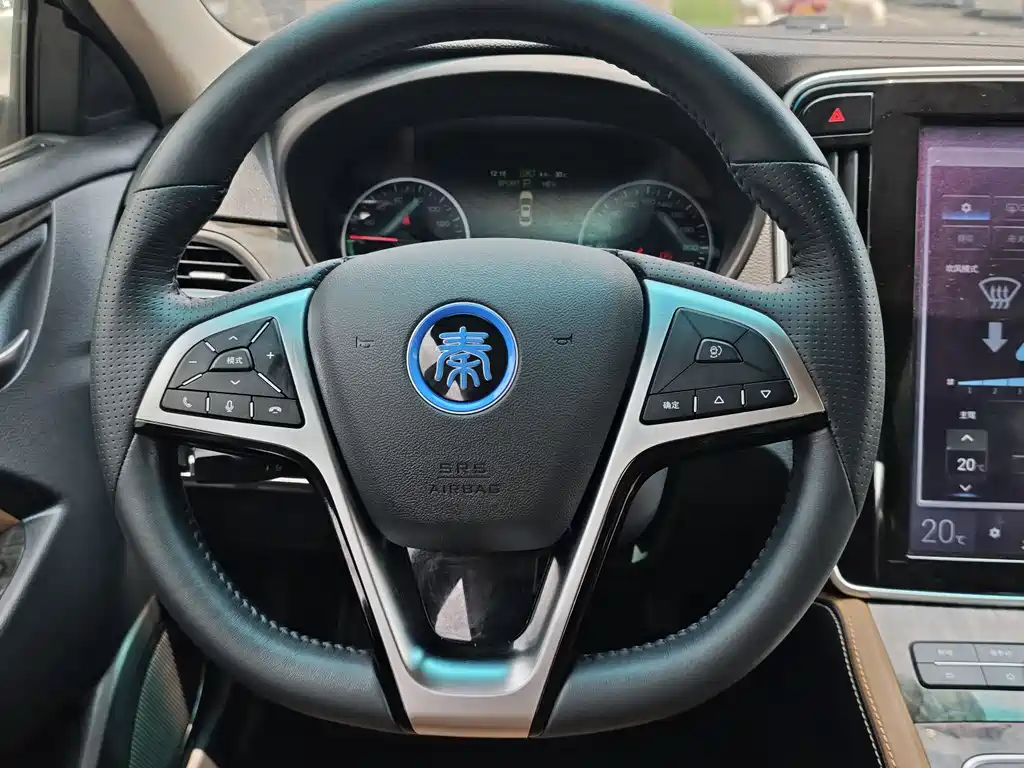 BYD Qin NEV 2018 — фото 9