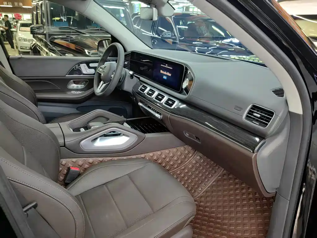 Mercedes-Benz GLS 2020 — фото 4