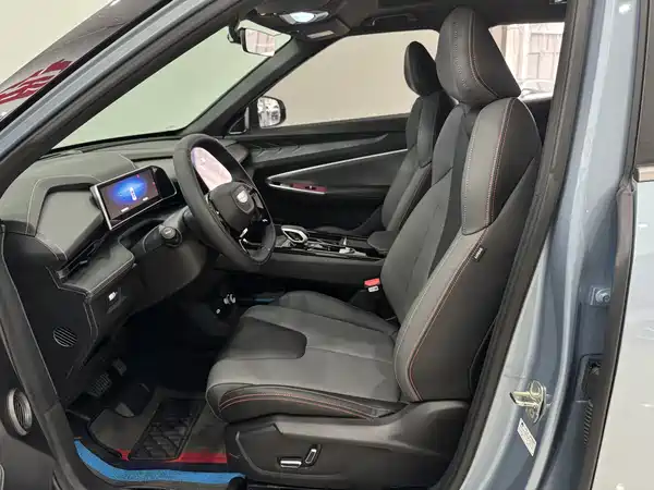 Geely Boyue 2023