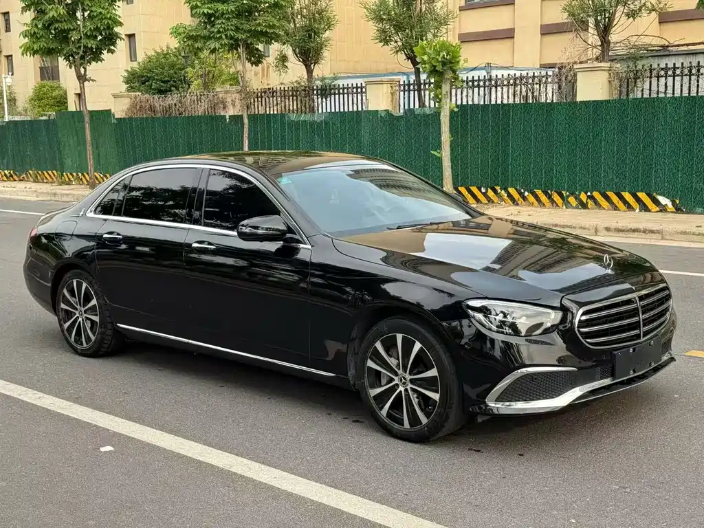 Mercedes-Benz E-Class New Energy 2022 — фото 3