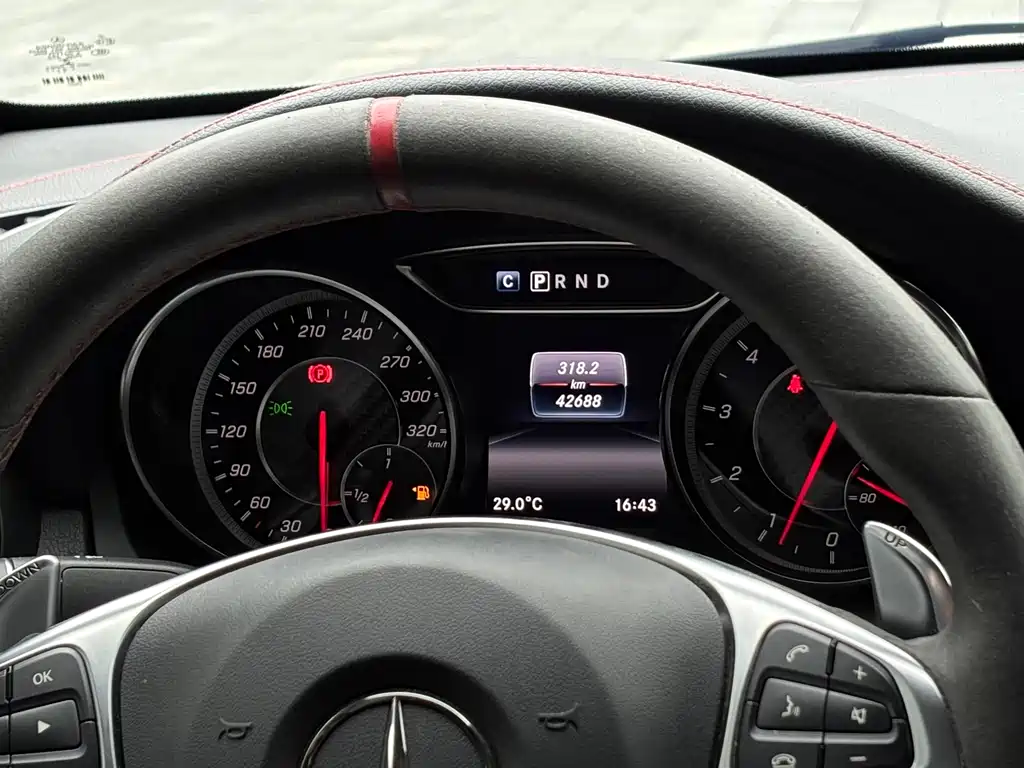 Mercedes-Benz CLA AMG 2019 — фото 14