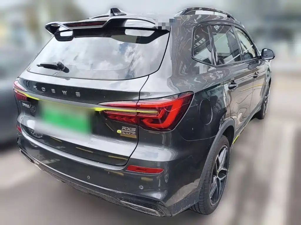 Roewe RX5 New Energy 2021 — фото 10