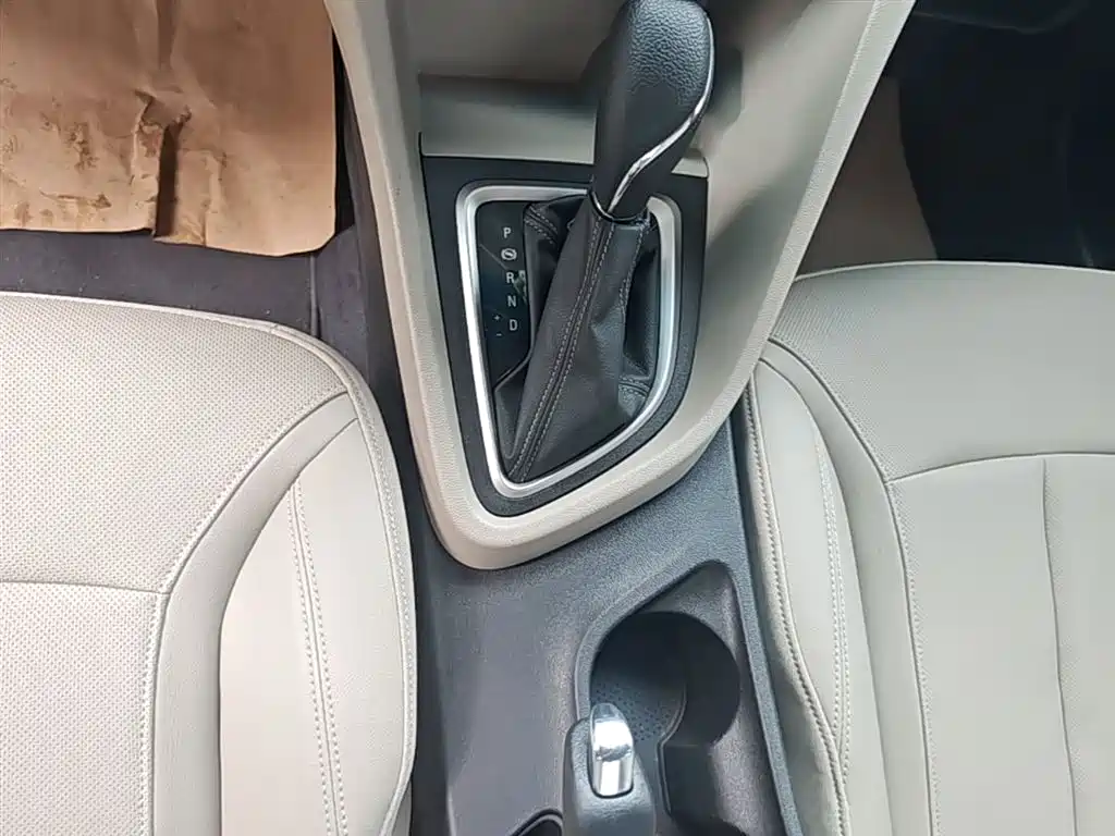 Buick Excelle 2020 — фото 14