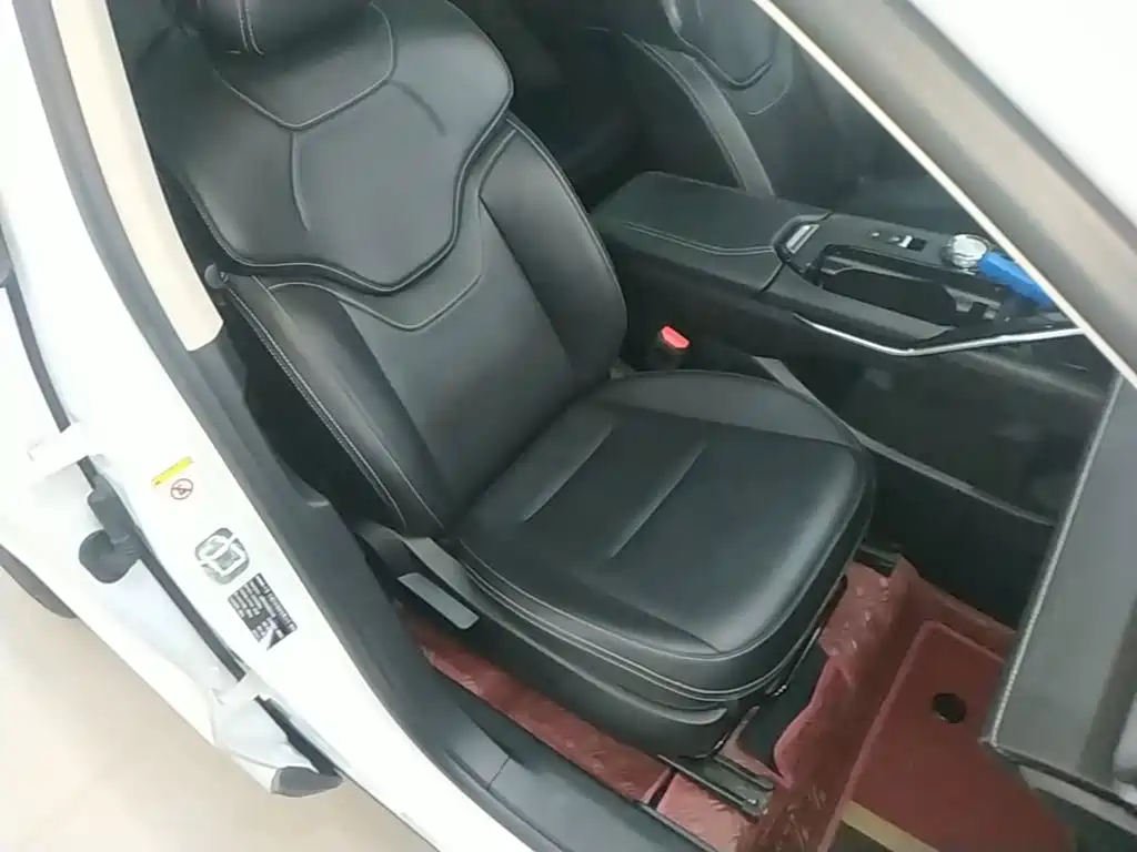Haval H6 2023 — фото 24