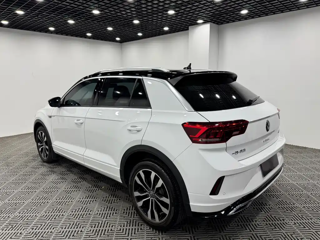 Volkswagen T-Roc 2022 — фото 9