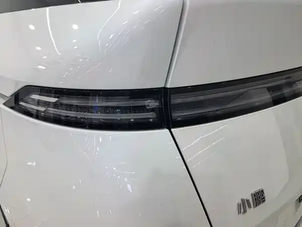 XPeng X9 2024