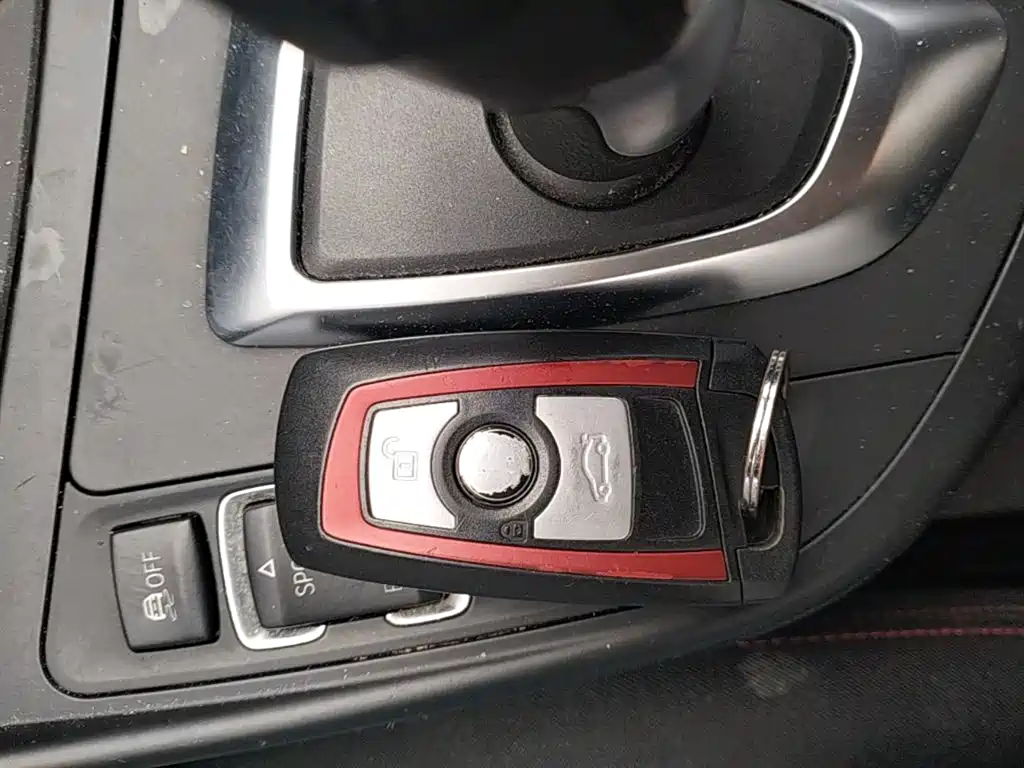 BMW 1 Series 2015 — фото 17