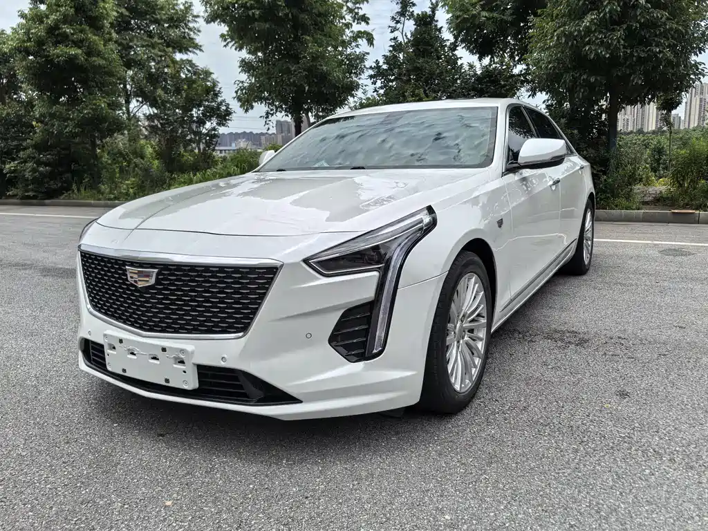 Cadillac CT6 2020 — фото 1