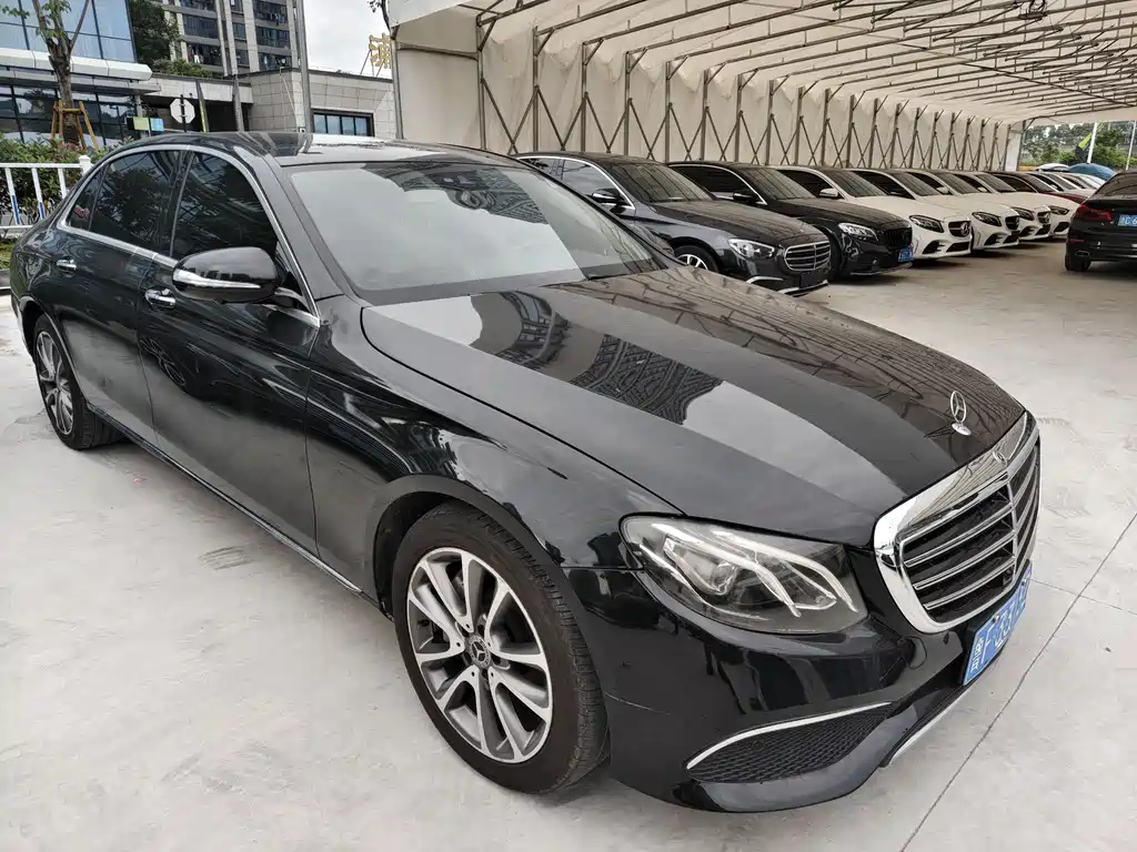Mercedes-Benz E-Class 2017 — фото 3