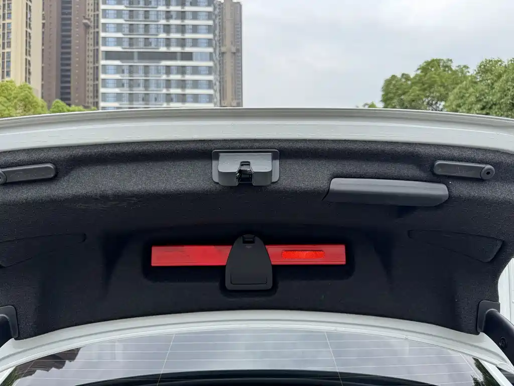 Audi A3 2023 — фото 20