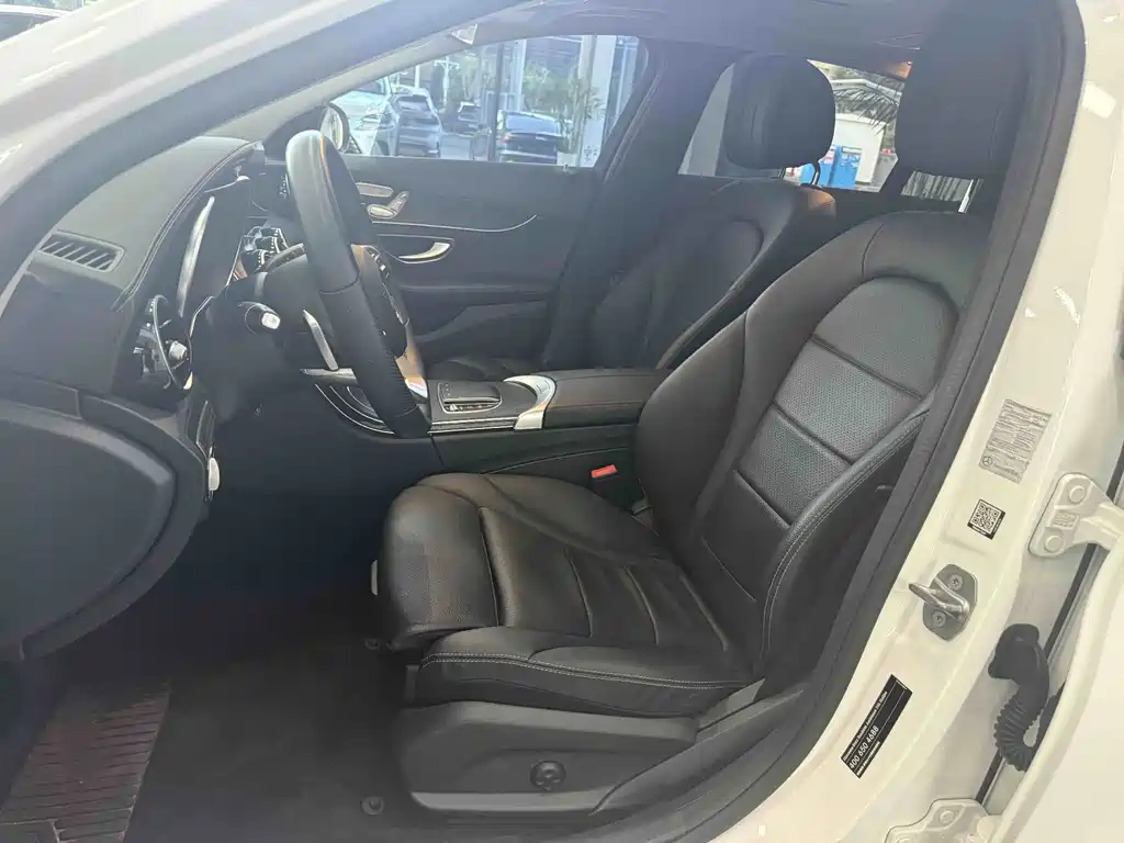 Mercedes-Benz C-Class 2021 — фото 10