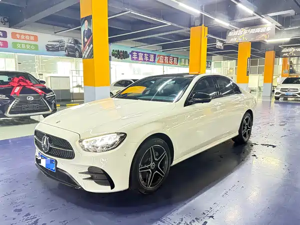 Mercedes-Benz E-Class 2023