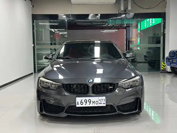 BMW M4 2019