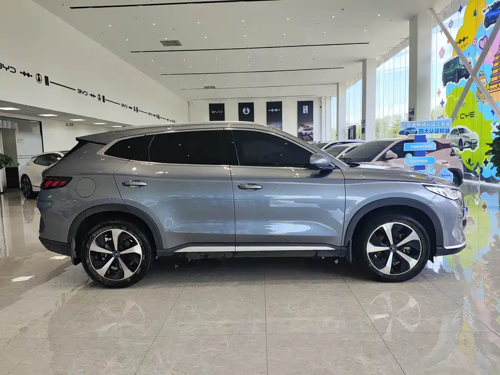 BYD Song PLUS New Energy 2023 — фото 4