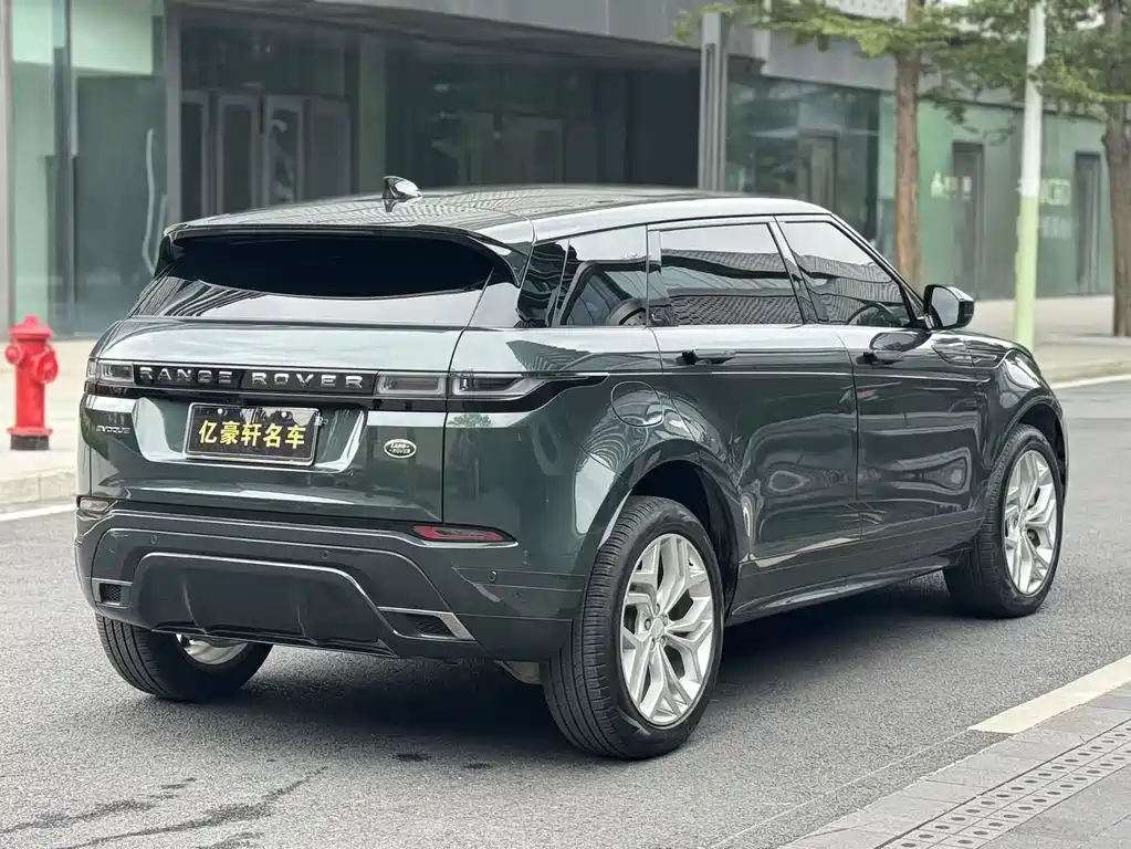 Land Rover Evoque 2023 — фото 5
