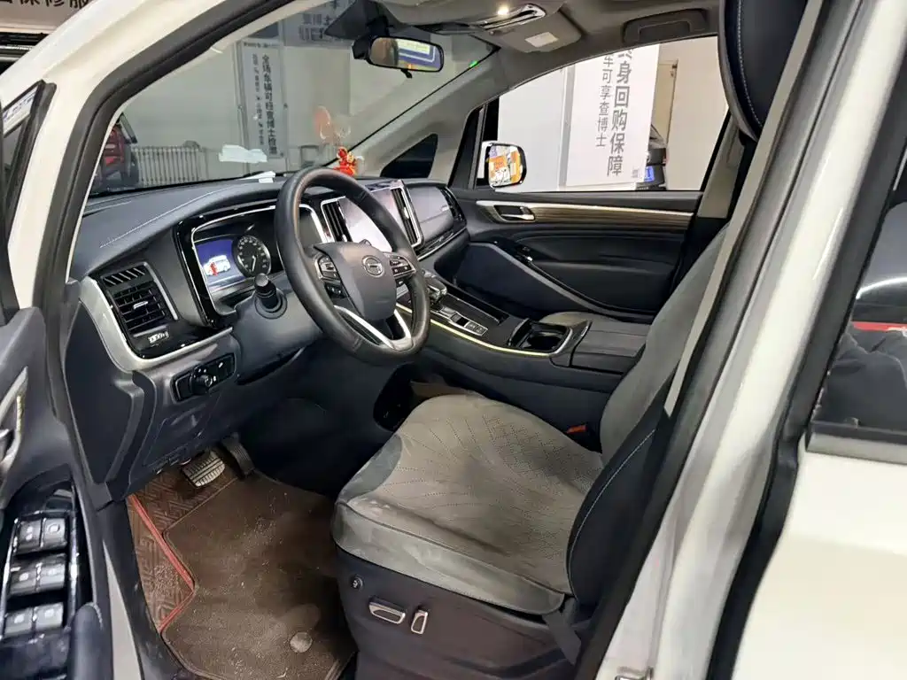 GAC Trumpchi M8 2025 — фото 7