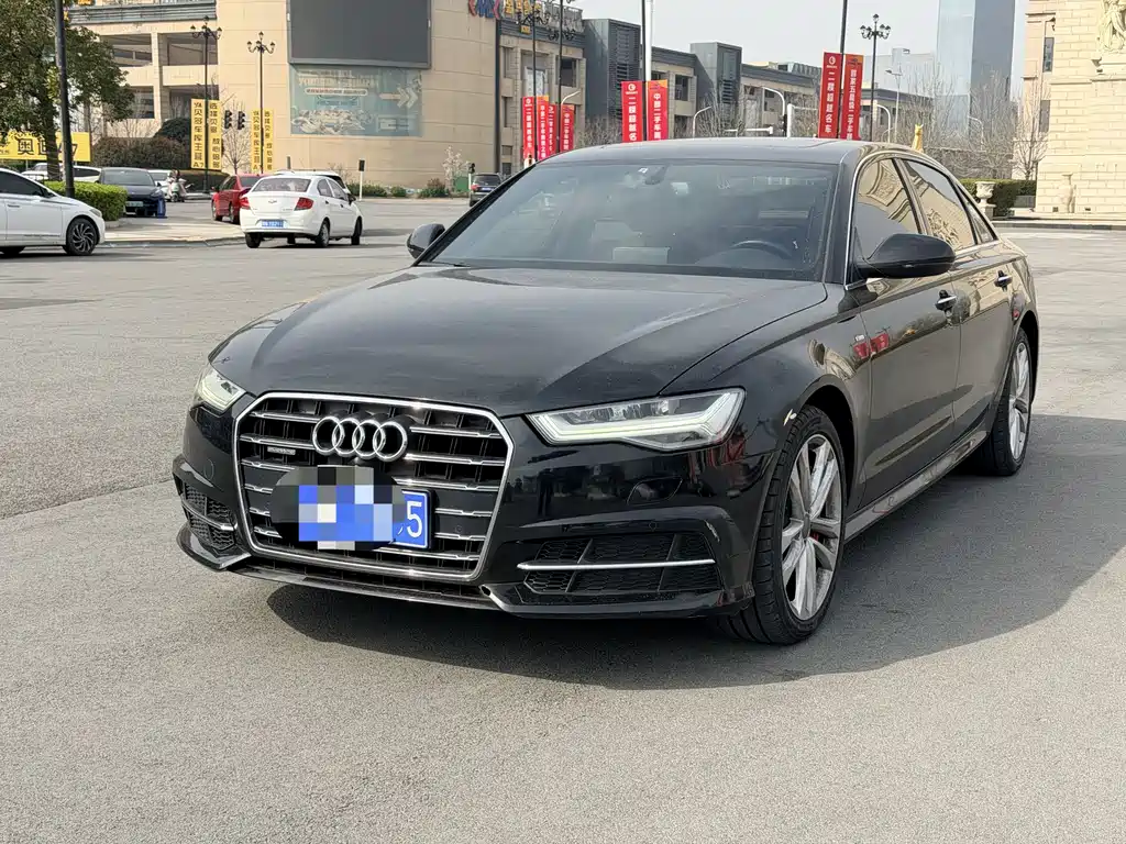 Audi A6L 2018 — фото 1